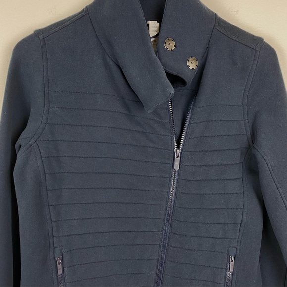 Lululemon Navy Fleece to Be True Zip Up Jacket 4 - Picture 5 of 8